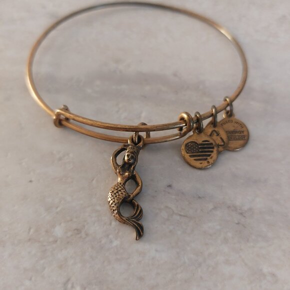 ALEX AND ANI Bracelet Mermaid Charm Bangle Gold Rafaelian EUC - Picture 3 of 11